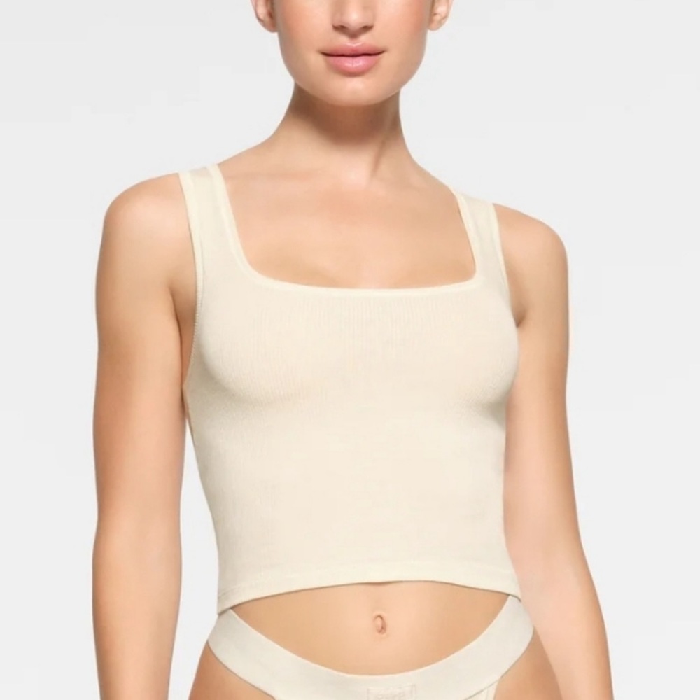 NWT skims cotton ribbed tank
